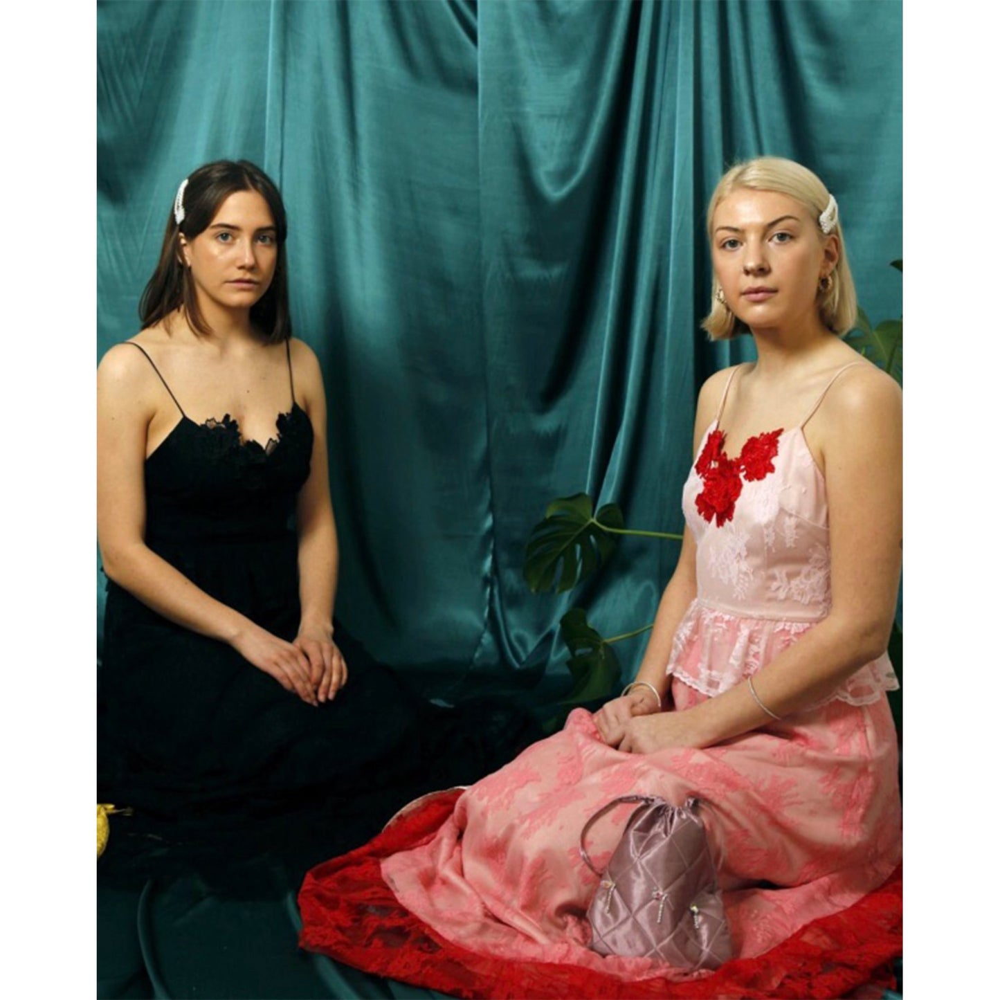 No Wallflower Project Robyn Mini Pouch Bag Mauve, Wear The Walk