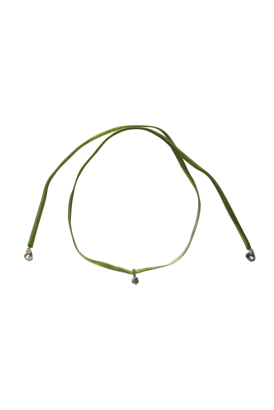 No Wallflower Project Freshwater Pearl Velvet Choker Lime