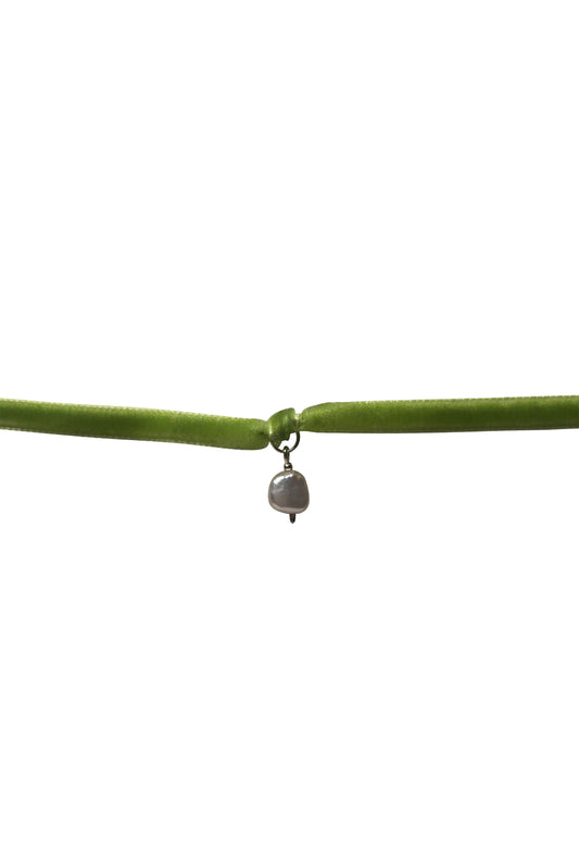 No Wallflower Project Freshwater Pearl Velvet Choker Lime